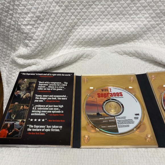 The SAPRANOS The Complete Third Season - Picture 2 of 7